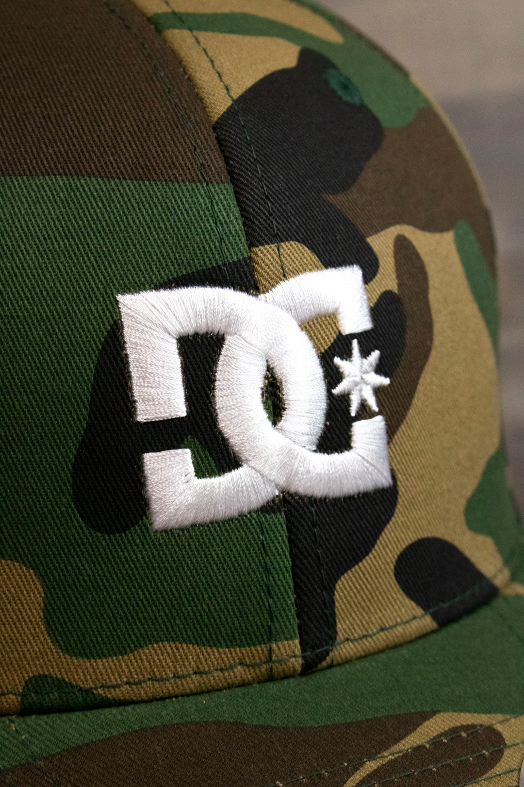 Camouflage Print Skater Hat | DC Shoes Black Bottom Camo Flexfit Cap