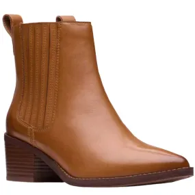 Clarks Morzine Top Chelsea Boot Tan (Women's)