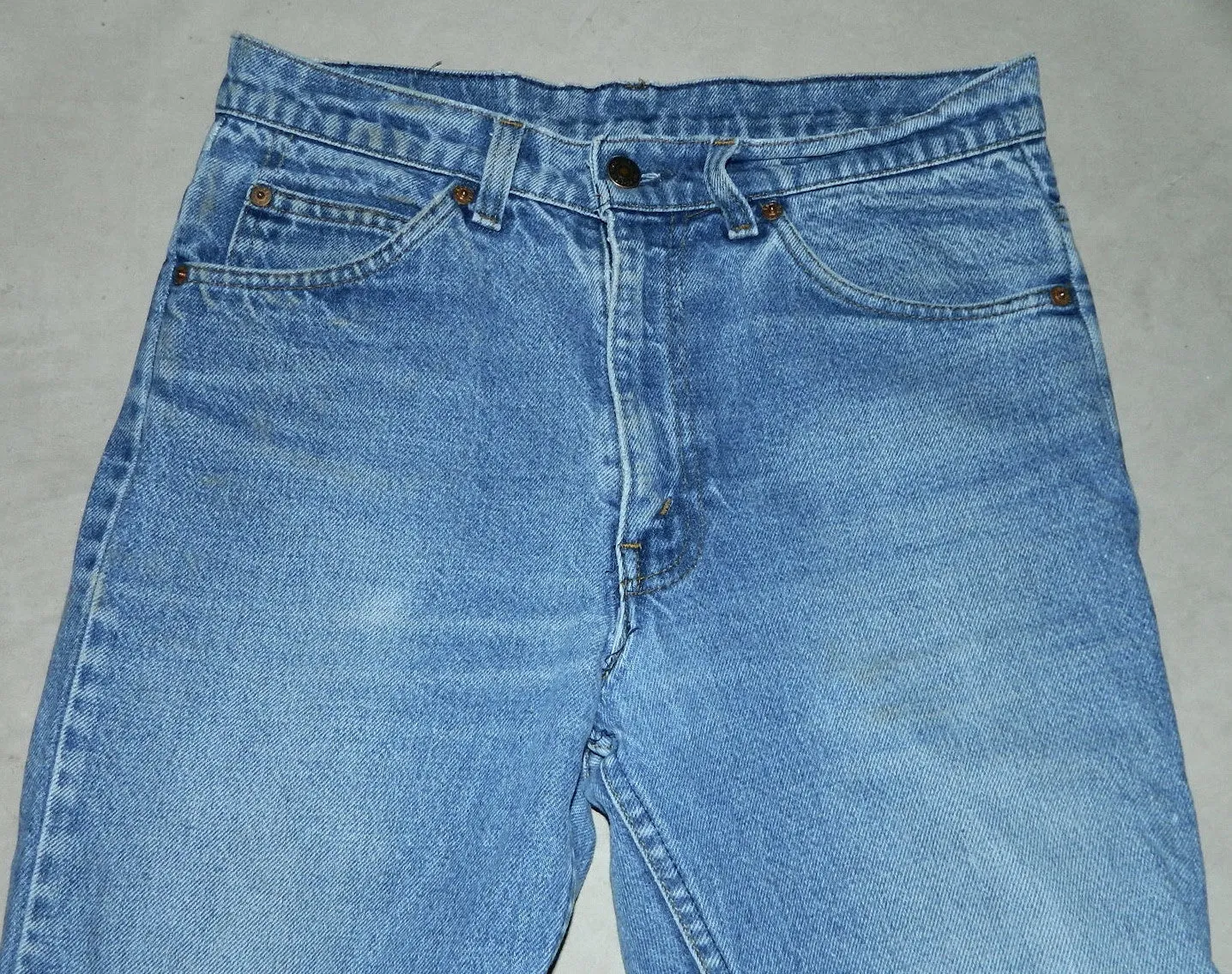 faded denim LEVI'S jeans 517 flare leg vintage 1980s boot cut jeans 31 x 36