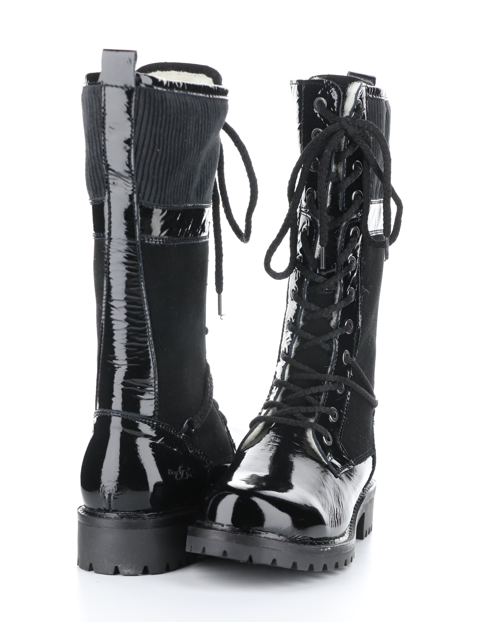 HALLOWED BLACK Round Toe Boots