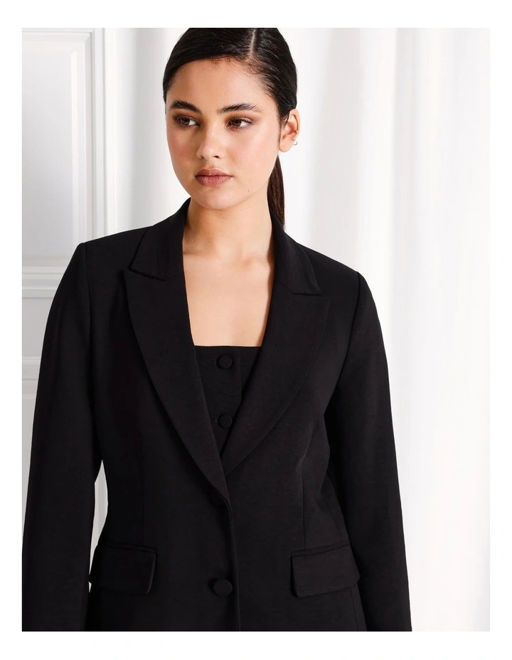 Single Breasted Blazer in Black